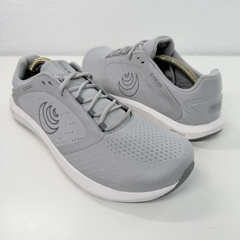 Topo Athletic Men's ST-5 Running Shoes (Grey/White) Size 10.5 US 44.5 EU